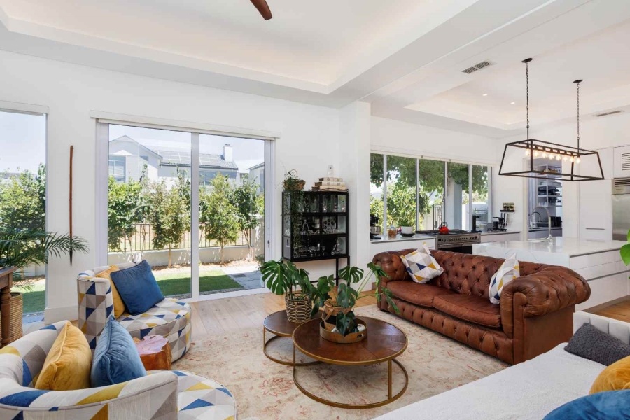 4 Bedroom Property for Sale in Val De Vie Estate Western Cape